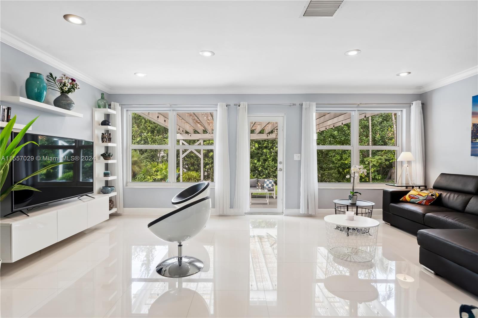 685 NE 50th Ter, Miami, Florida 33137, 3 Bedrooms Bedrooms, ,2 BathroomsBathrooms,Residentiallease,For Rent,685 NE 50th Ter,A11557029