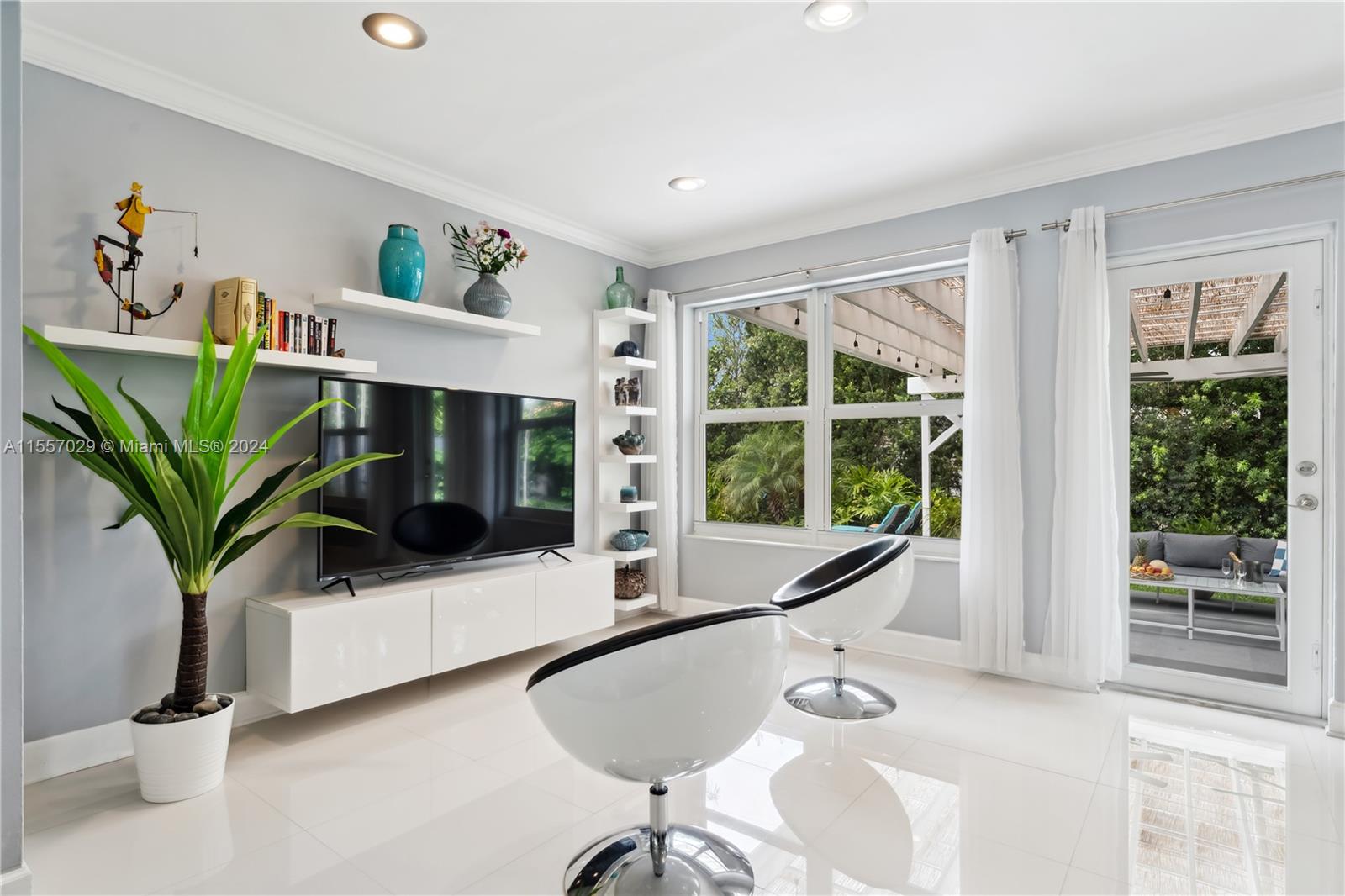 685 NE 50th Ter, Miami, Florida 33137, 3 Bedrooms Bedrooms, ,2 BathroomsBathrooms,Residentiallease,For Rent,685 NE 50th Ter,A11557029