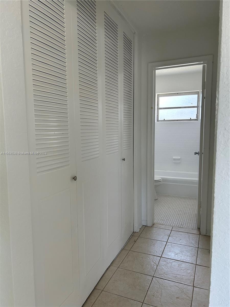 2225 Polk St 6B, Hollywood, Florida 33020, 1 Bedroom Bedrooms, ,1 BathroomBathrooms,Residential,For Sale,2225 Polk St 6B,A11563538