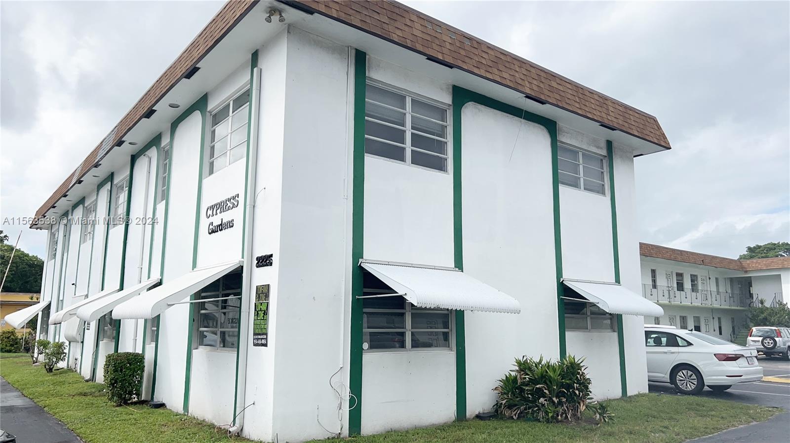 2225 Polk St 6B, Hollywood, Florida 33020, 1 Bedroom Bedrooms, ,1 BathroomBathrooms,Residential,For Sale,2225 Polk St 6B,A11563538