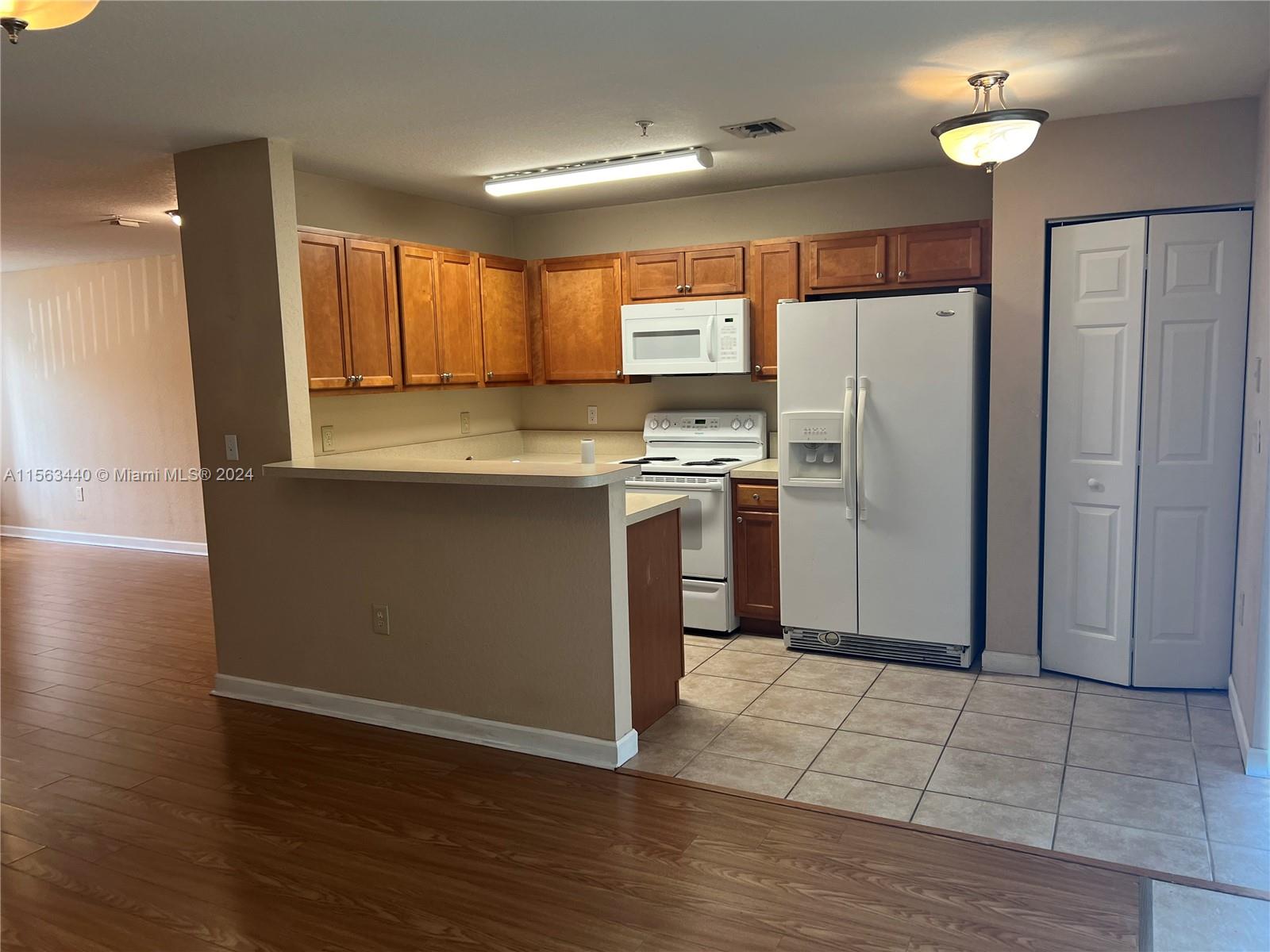 5401 SW 41st St 5401, Pembroke Park, Florida 33023, 3 Bedrooms Bedrooms, ,2 BathroomsBathrooms,Residential,For Sale,5401 SW 41st St 5401,A11563440