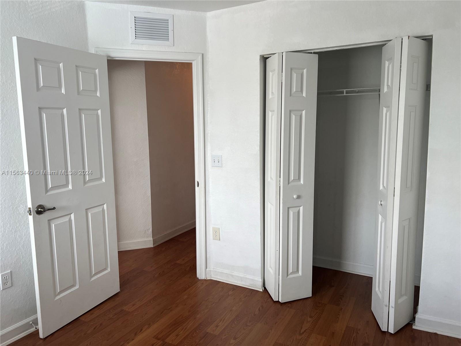 5401 SW 41st St 5401, Pembroke Park, Florida 33023, 3 Bedrooms Bedrooms, ,2 BathroomsBathrooms,Residential,For Sale,5401 SW 41st St 5401,A11563440
