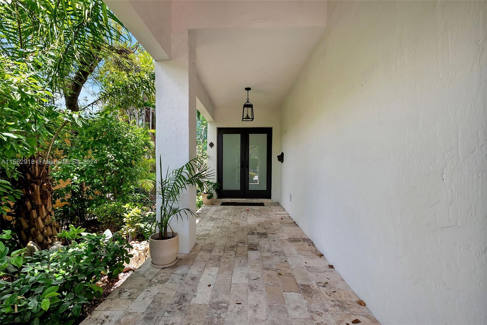 507 Bird Rd 507, Coral Gables, Florida 33146, 4 Bedrooms Bedrooms, ,3 BathroomsBathrooms,Residentiallease,For Rent,507 Bird Rd 507,A11562918