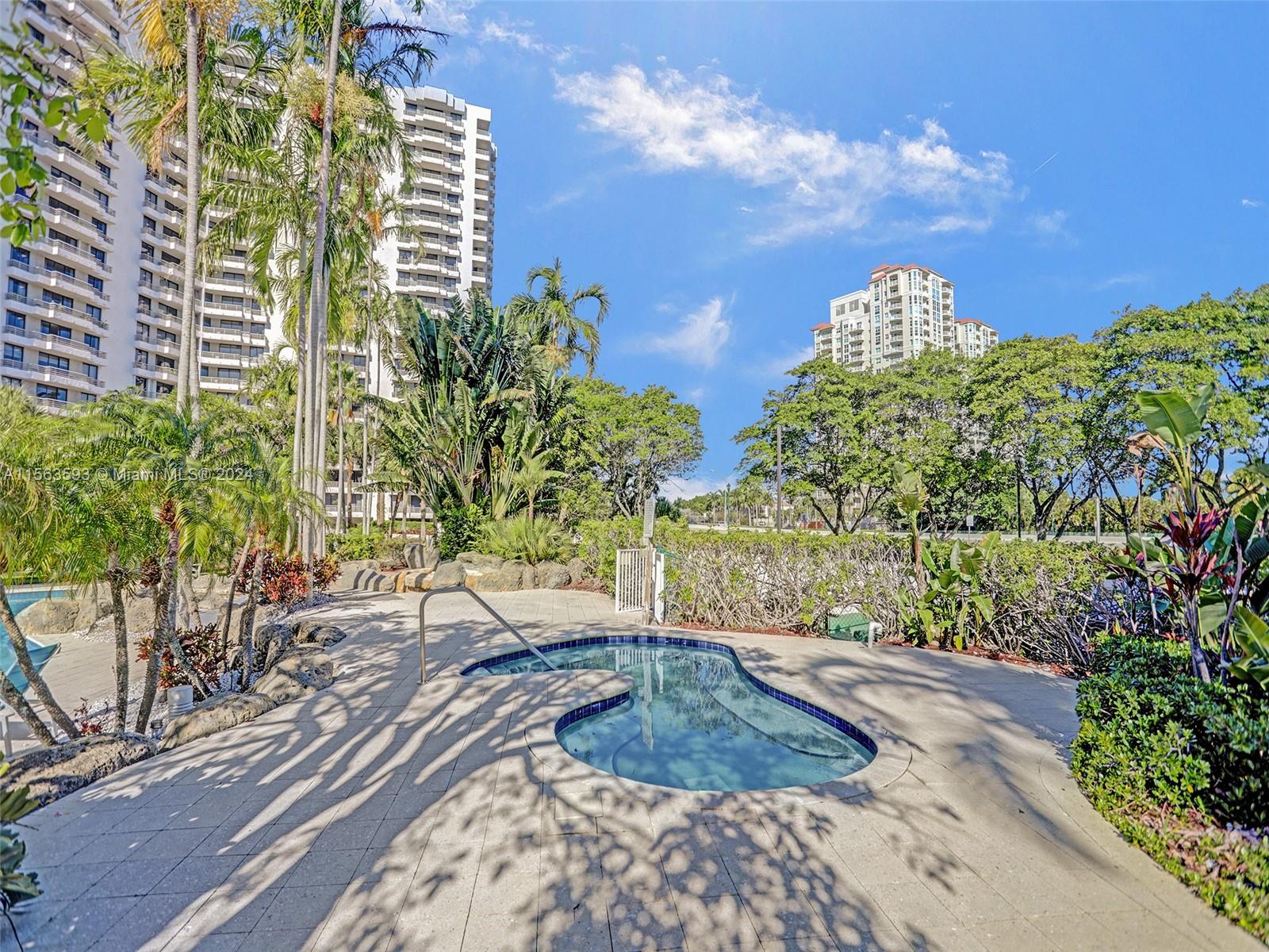 3300 NE 192nd St 604, Aventura, Florida 33180, 2 Bedrooms Bedrooms, ,2 BathroomsBathrooms,Residential,For Sale,3300 NE 192nd St 604,A11563593