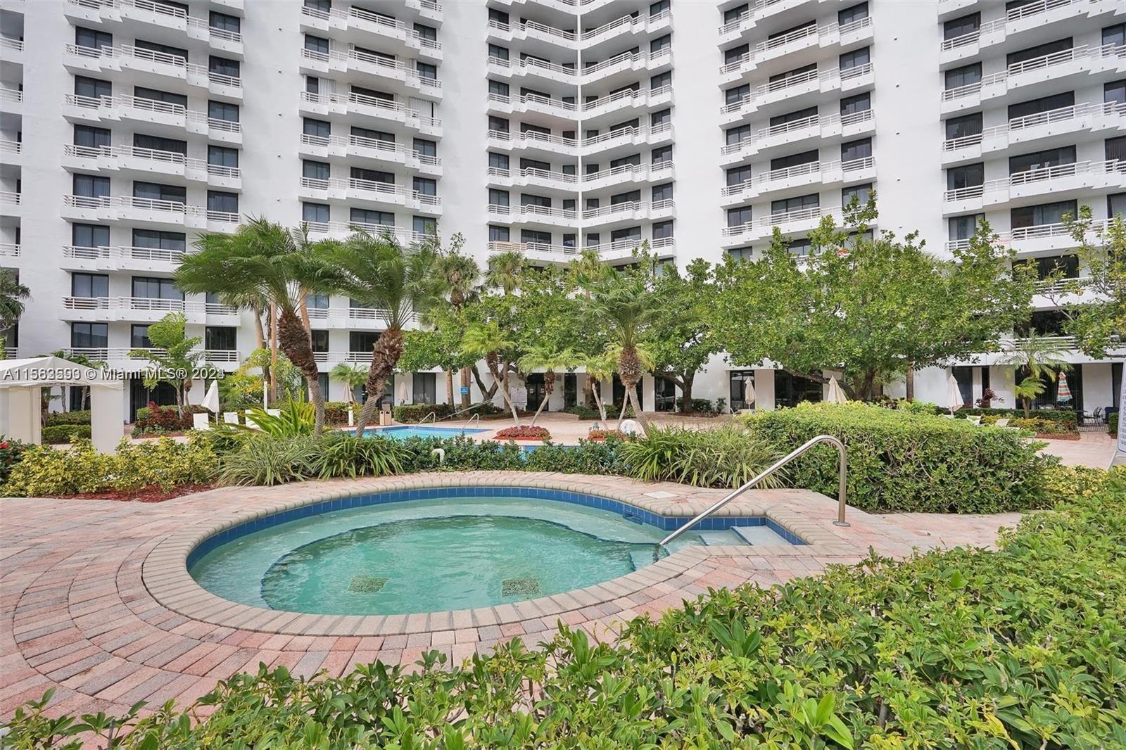 3300 NE 192nd St 604, Aventura, Florida 33180, 2 Bedrooms Bedrooms, ,2 BathroomsBathrooms,Residential,For Sale,3300 NE 192nd St 604,A11563593