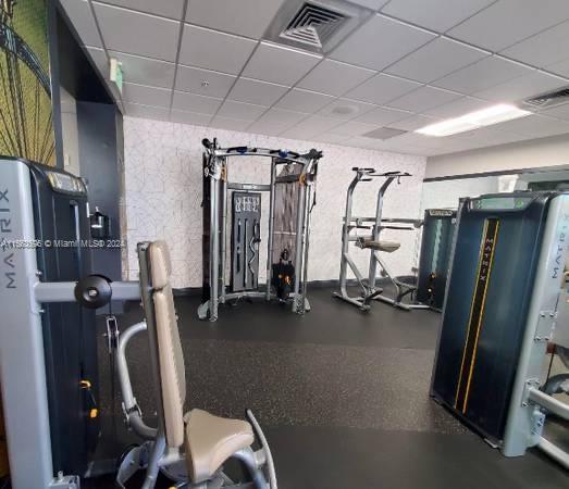 1750 N Bayshore Dr 3808, Miami, Florida 33132, ,1 BathroomBathrooms,Residentiallease,For Rent,1750 N Bayshore Dr 3808,A11563596