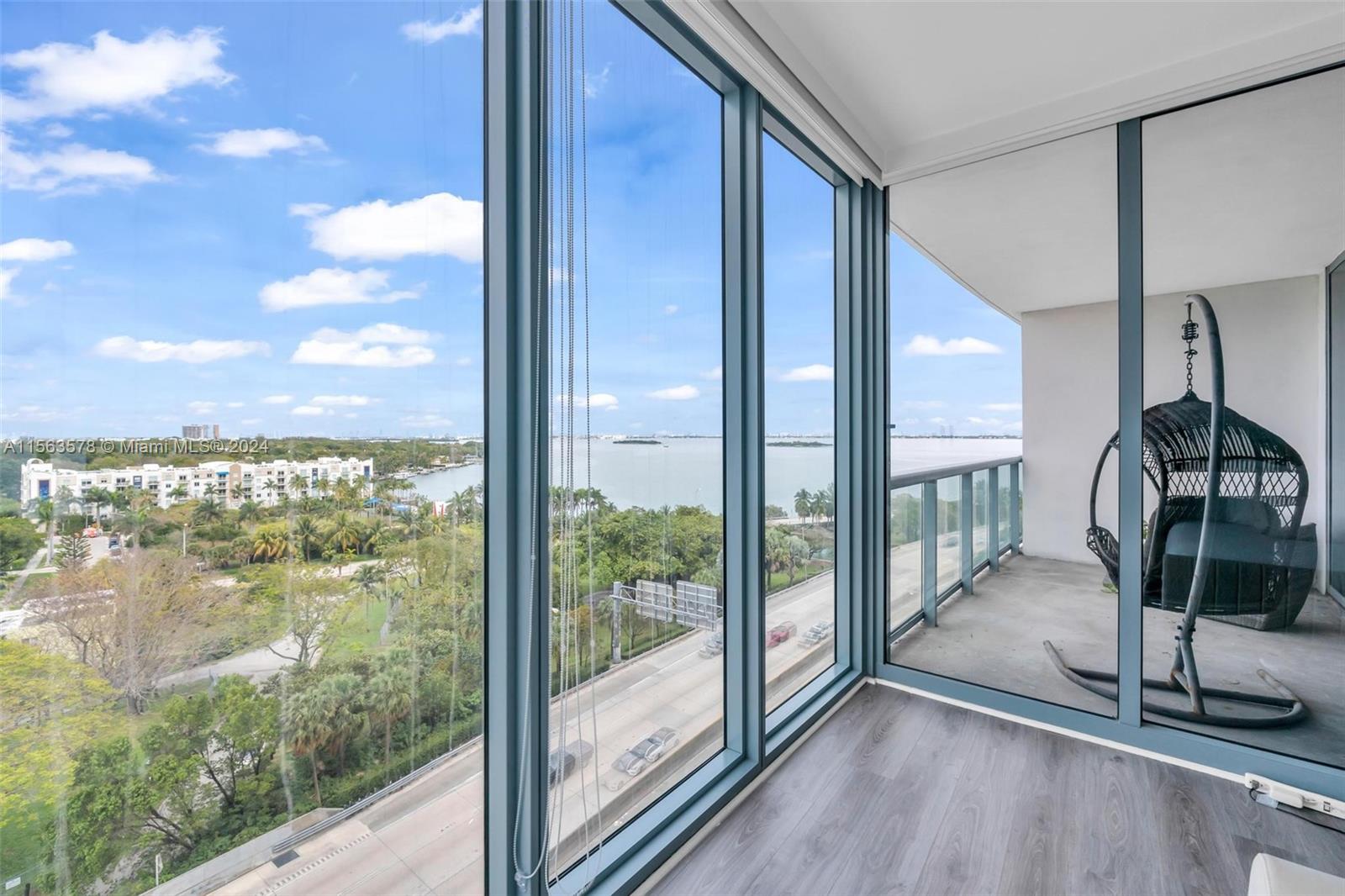 601 NE 36th St 904, Miami, Florida 33137, 2 Bedrooms Bedrooms, ,2 BathroomsBathrooms,Residentiallease,For Rent,601 NE 36th St 904,A11563578