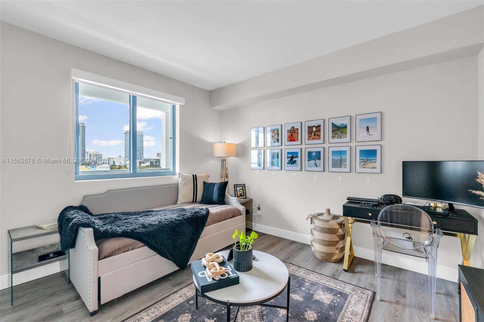 601 NE 36th St 904, Miami, Florida 33137, 2 Bedrooms Bedrooms, ,2 BathroomsBathrooms,Residentiallease,For Rent,601 NE 36th St 904,A11563578