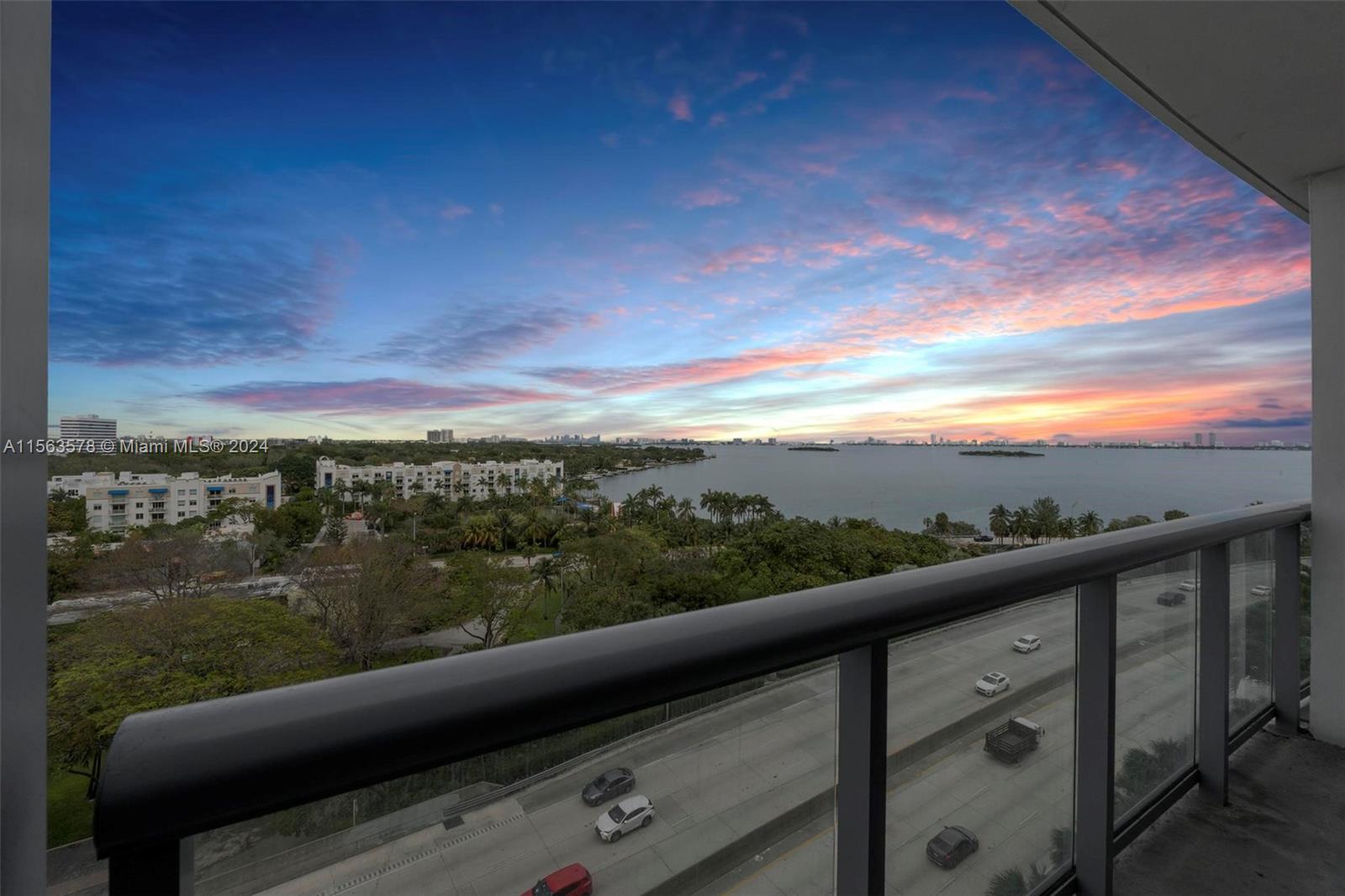 601 NE 36th St 904, Miami, Florida 33137, 2 Bedrooms Bedrooms, ,2 BathroomsBathrooms,Residentiallease,For Rent,601 NE 36th St 904,A11563578