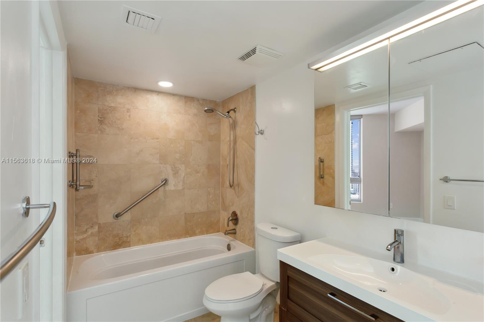350 S Miami Ave 1709, Miami, Florida 33130, 1 Bedroom Bedrooms, ,1 BathroomBathrooms,Residentiallease,For Rent,350 S Miami Ave 1709,A11563618