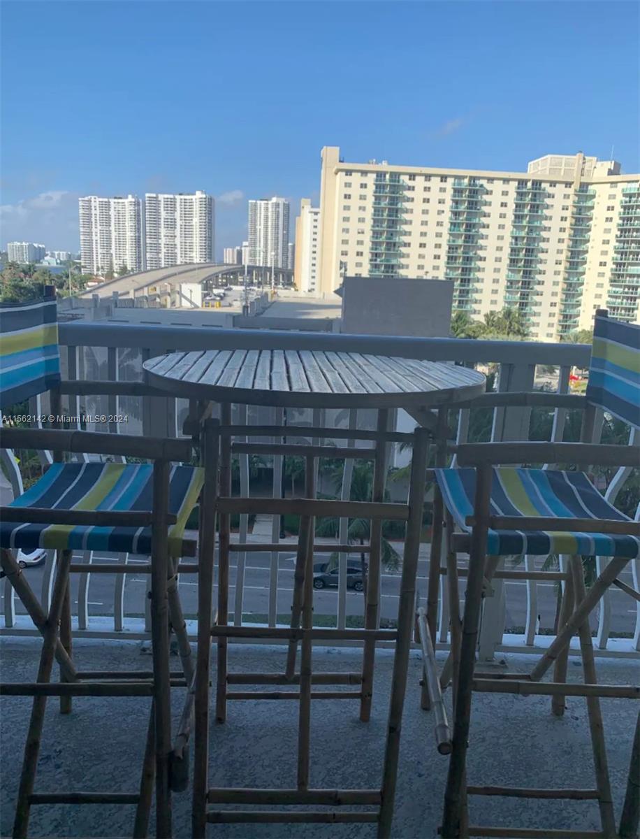 19201 Collins Ave 636, Sunny Isles Beach, Florida 33160, ,1 BathroomBathrooms,Residentiallease,For Rent,19201 Collins Ave 636,A11562142