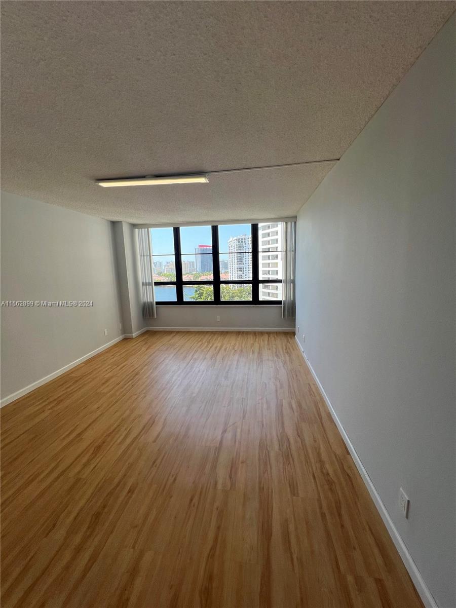 600 Three Islands Blvd 917, Hallandale Beach, Florida 33009, 1 Bedroom Bedrooms, ,1 BathroomBathrooms,Residentiallease,For Rent,600 Three Islands Blvd 917,A11562899