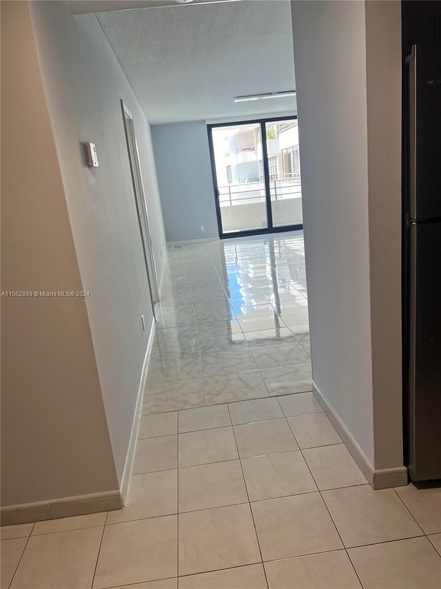 600 Three Islands Blvd 917, Hallandale Beach, Florida 33009, 1 Bedroom Bedrooms, ,1 BathroomBathrooms,Residentiallease,For Rent,600 Three Islands Blvd 917,A11562899