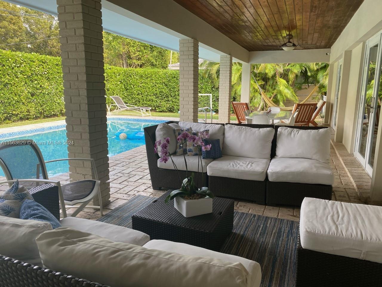 1121 Hardee Rd, Coral Gables, Florida 33146, 4 Bedrooms Bedrooms, ,3 BathroomsBathrooms,Residentiallease,For Rent,1121 Hardee Rd,A11563629