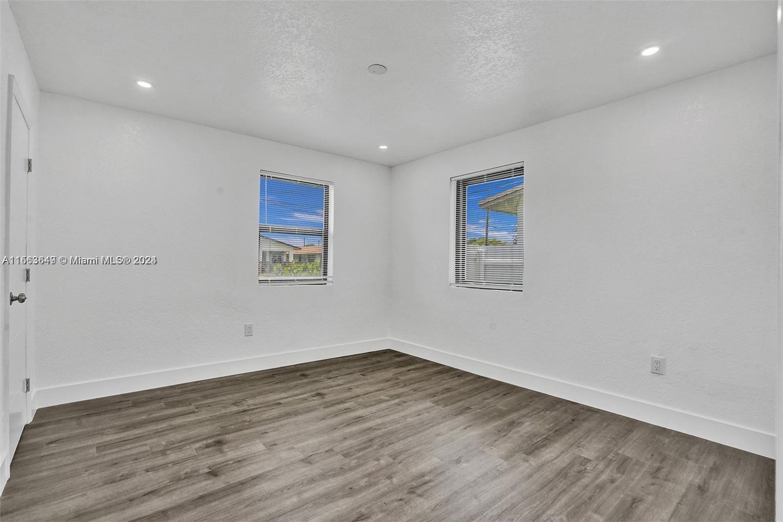 4129 SW 23rd St ., West Park, Florida 33023, 2 Bedrooms Bedrooms, ,1 BathroomBathrooms,Residentiallease,For Rent,4129 SW 23rd St .,A11563649