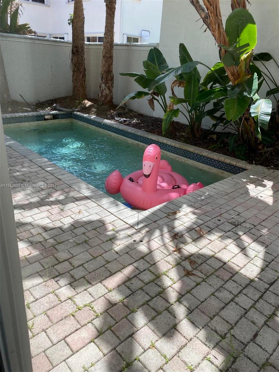 1597 Mariner Way, Hollywood, Florida 33019, 4 Bedrooms Bedrooms, ,3 BathroomsBathrooms,Residential,For Sale,1597 Mariner Way,A11563625