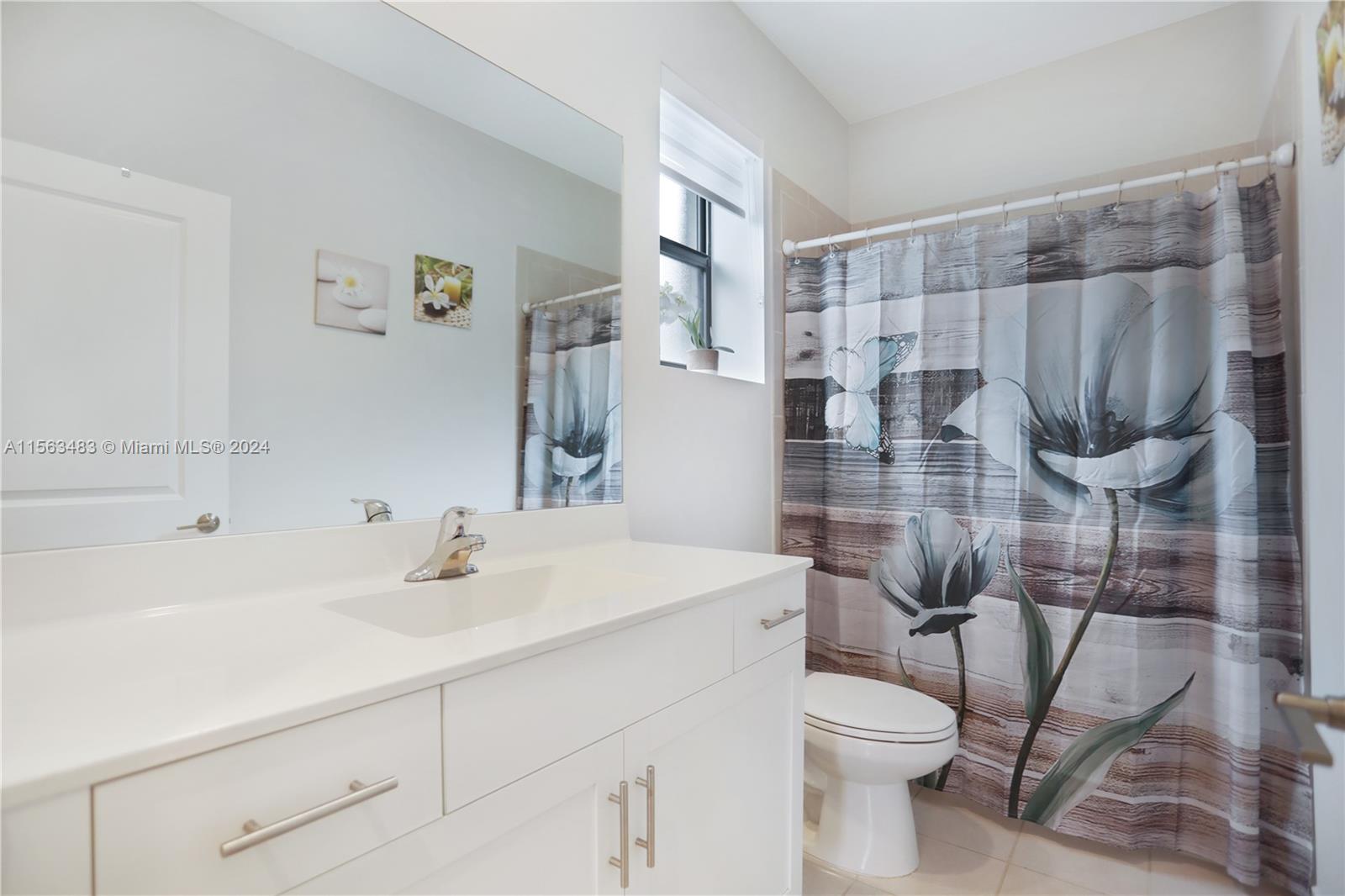 24866 SW 107th Ave 24866, Homestead, Florida 33032, 3 Bedrooms Bedrooms, ,2 BathroomsBathrooms,Residential,For Sale,24866 SW 107th Ave 24866,A11563483