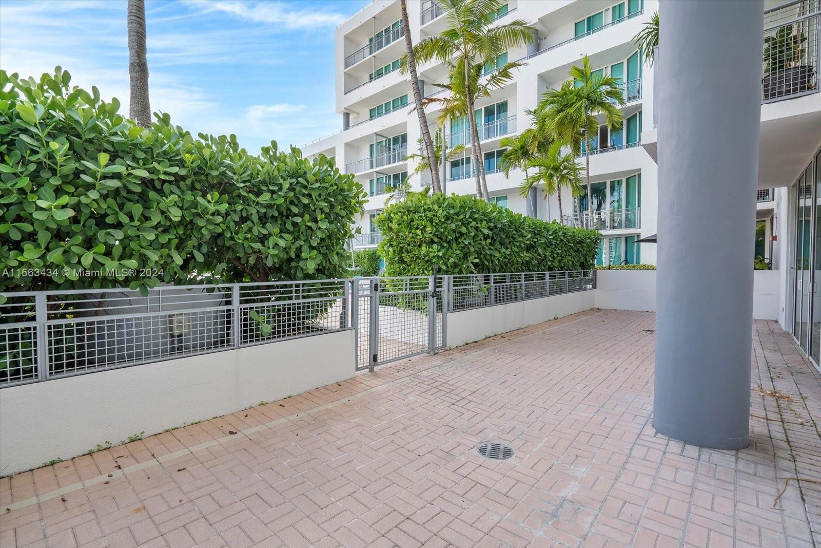 350 NE 24th St 505, Miami, Florida 33137, 2 Bedrooms Bedrooms, ,2 BathroomsBathrooms,Residentiallease,For Rent,350 NE 24th St 505,A11563434