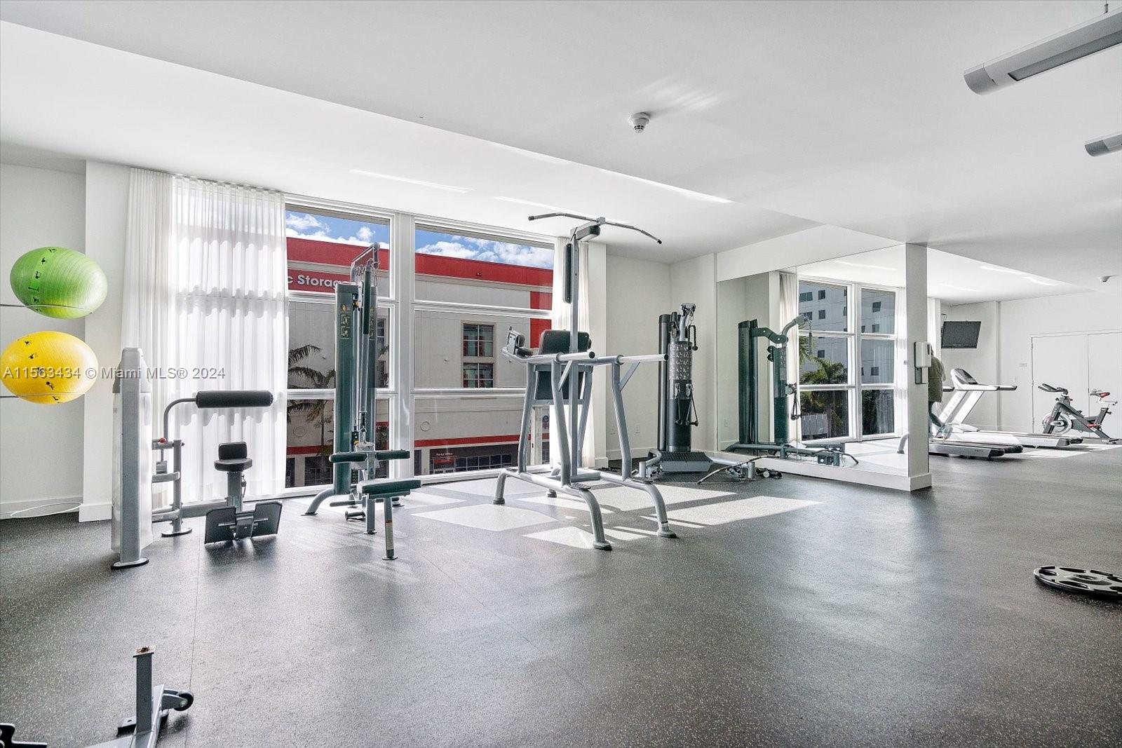 350 NE 24th St 505, Miami, Florida 33137, 2 Bedrooms Bedrooms, ,2 BathroomsBathrooms,Residentiallease,For Rent,350 NE 24th St 505,A11563434