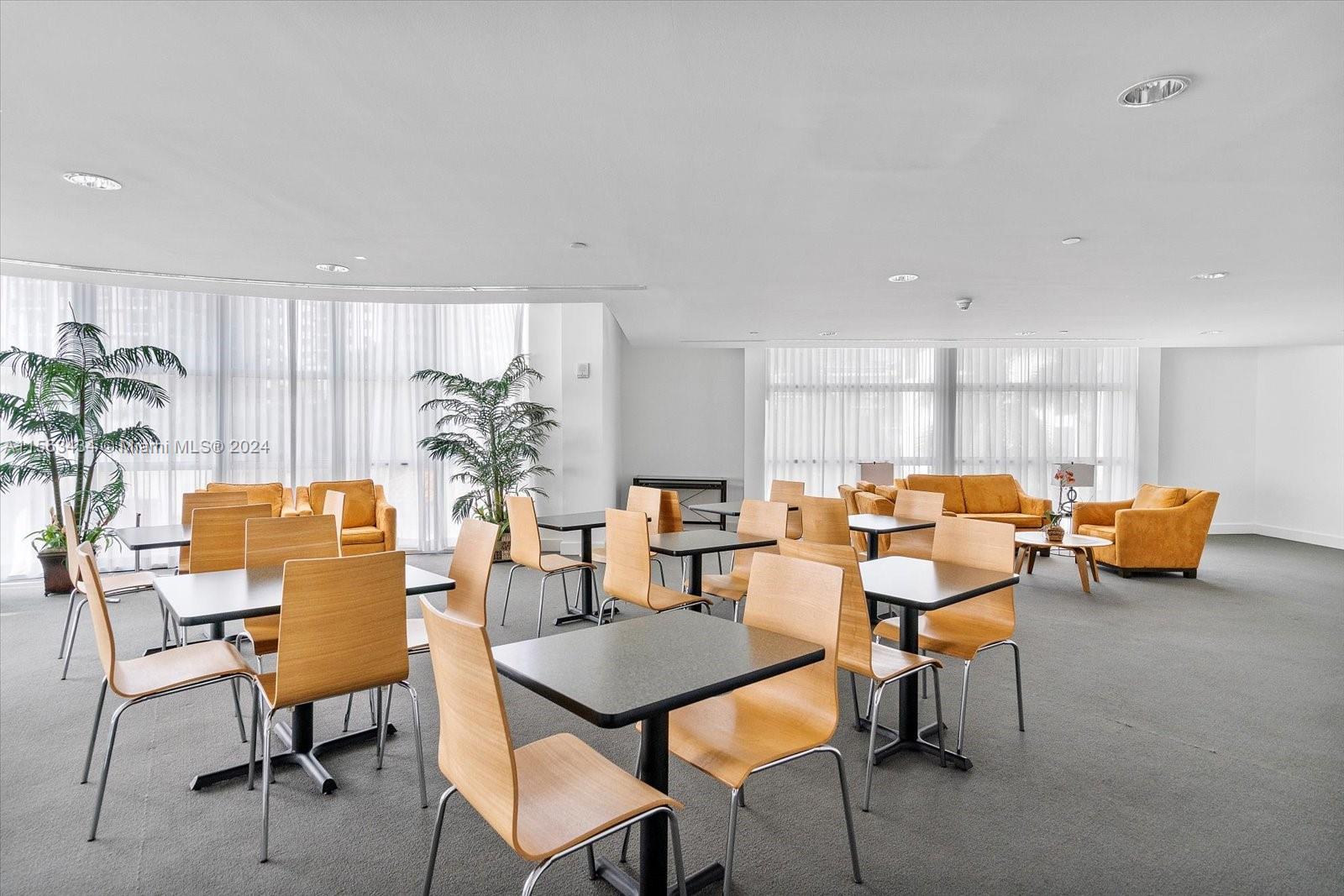 350 NE 24th St 505, Miami, Florida 33137, 2 Bedrooms Bedrooms, ,2 BathroomsBathrooms,Residentiallease,For Rent,350 NE 24th St 505,A11563434