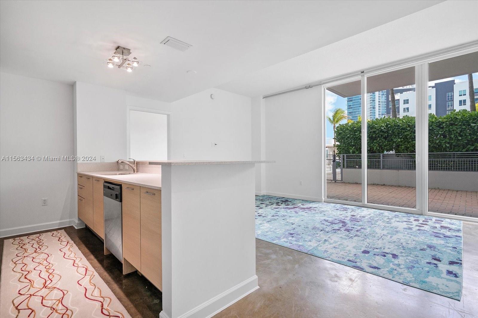 350 NE 24th St 505, Miami, Florida 33137, 2 Bedrooms Bedrooms, ,2 BathroomsBathrooms,Residentiallease,For Rent,350 NE 24th St 505,A11563434