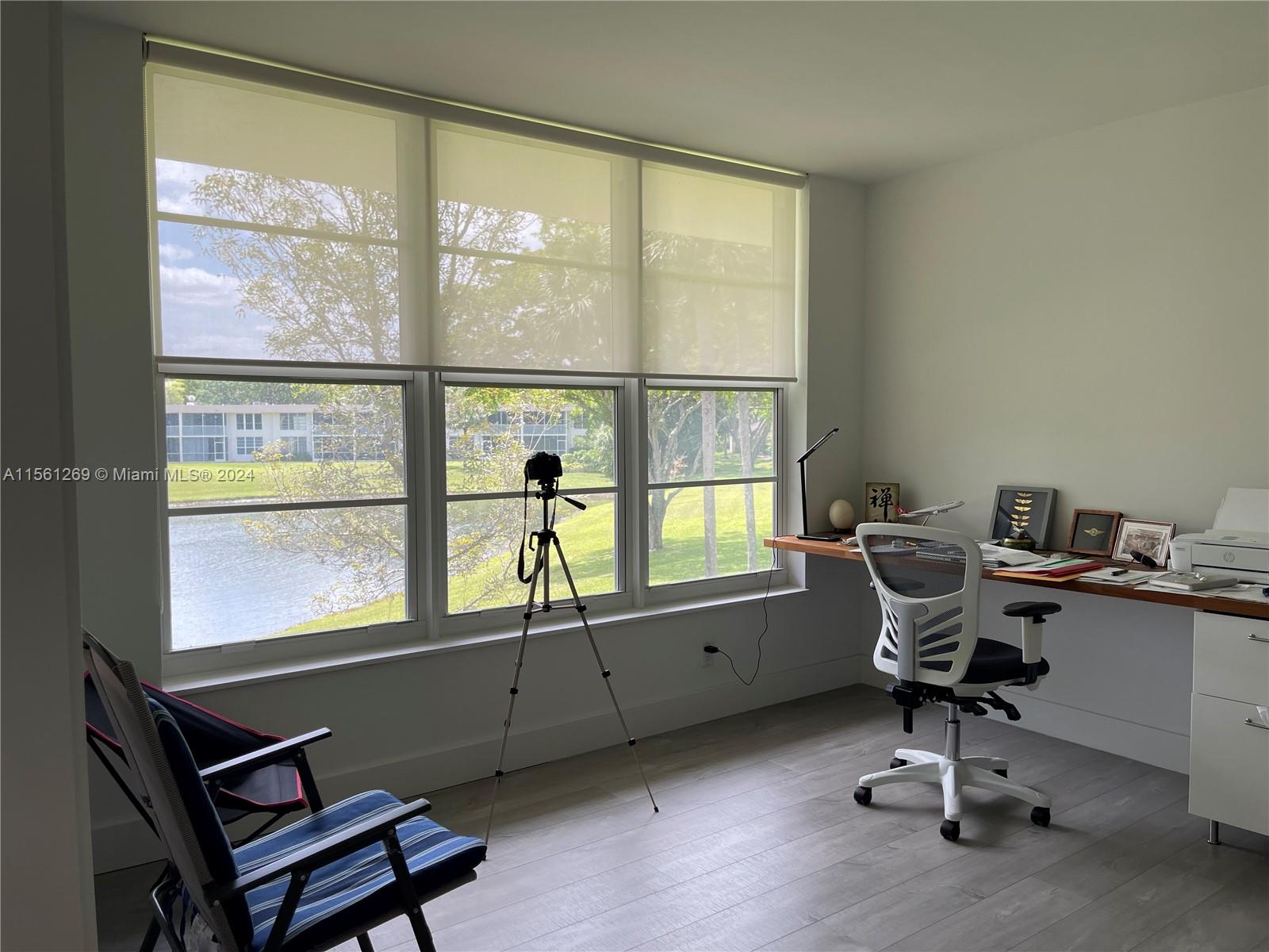 3611 Oaks Clubhouse Dr 203, Pompano Beach, Florida 33069, 3 Bedrooms Bedrooms, ,2 BathroomsBathrooms,Residentiallease,For Rent,3611 Oaks Clubhouse Dr 203,A11561269