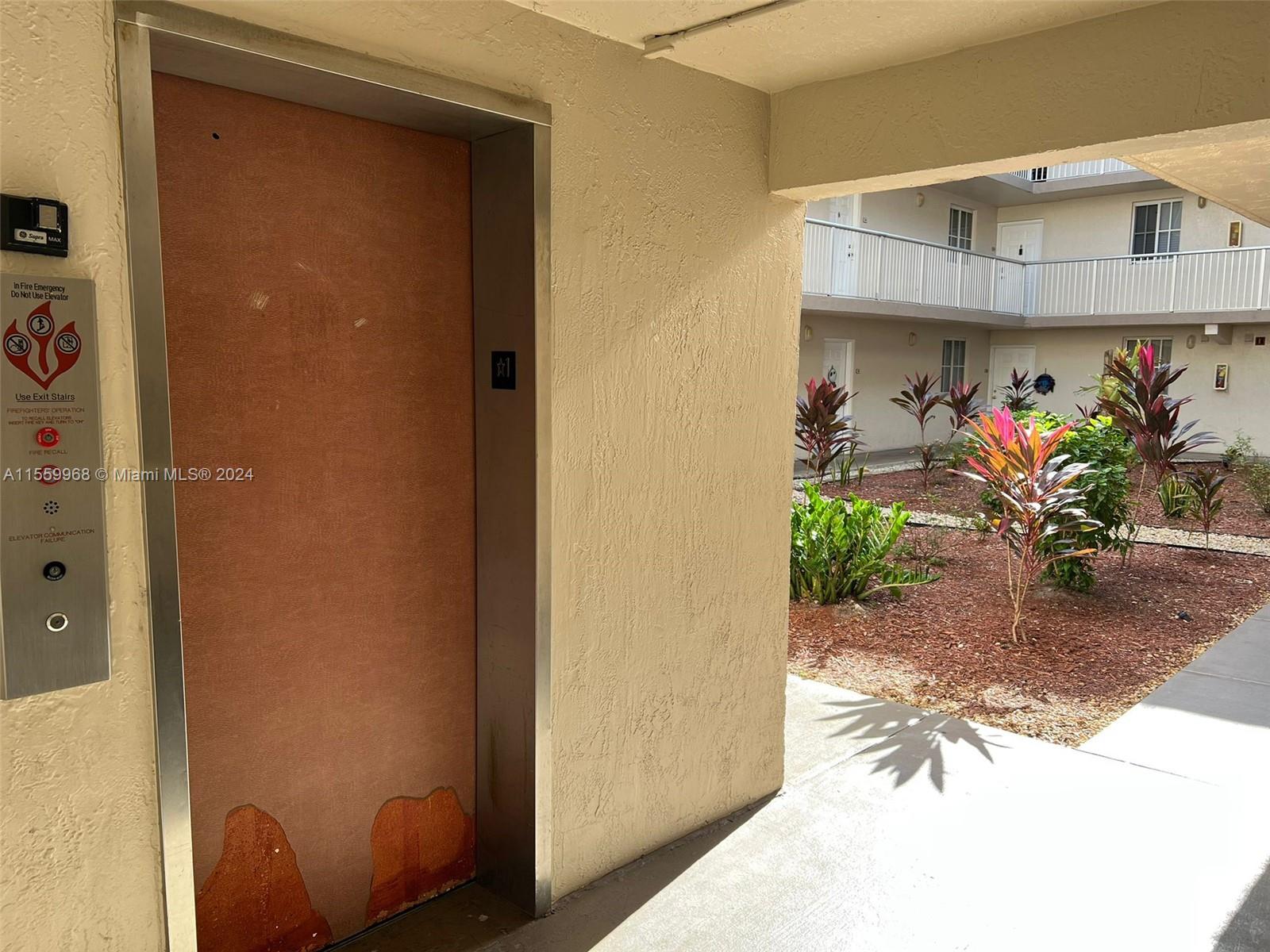 6155 NW 186th St 310, Hialeah, Florida 33015, 3 Bedrooms Bedrooms, ,2 BathroomsBathrooms,Residentiallease,For Rent,6155 NW 186th St 310,A11559968