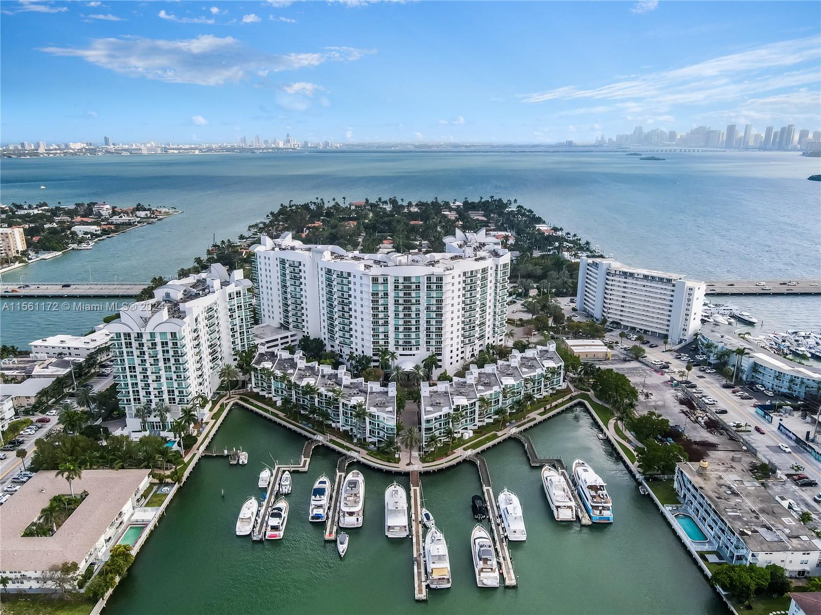 A unique opportunity for a tastefully renovated  2-bedroom, 2-bathroom unit on the 10th floor of the luxury 360 Condominium. It is close to prestigious Bal Harbor shops and restaurants, South Beach, Downtown Miami, and Brickell. The complex has a gorgeous resort-style pool, elegant lobby, gym, fantastic sauna, great waterfront area, and on-site management. The HOA includes cable, internet, sewer, trash, building insurance, and an unlimited free valet for residents and guests.
Washer and dryer in unit.