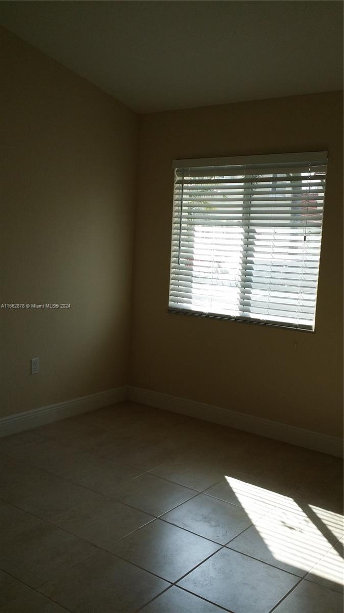 3000 San Remo Cir, Homestead, Florida 33035, 2 Bedrooms Bedrooms, ,2 BathroomsBathrooms,Residentiallease,For Rent,3000 San Remo Cir,A11562878