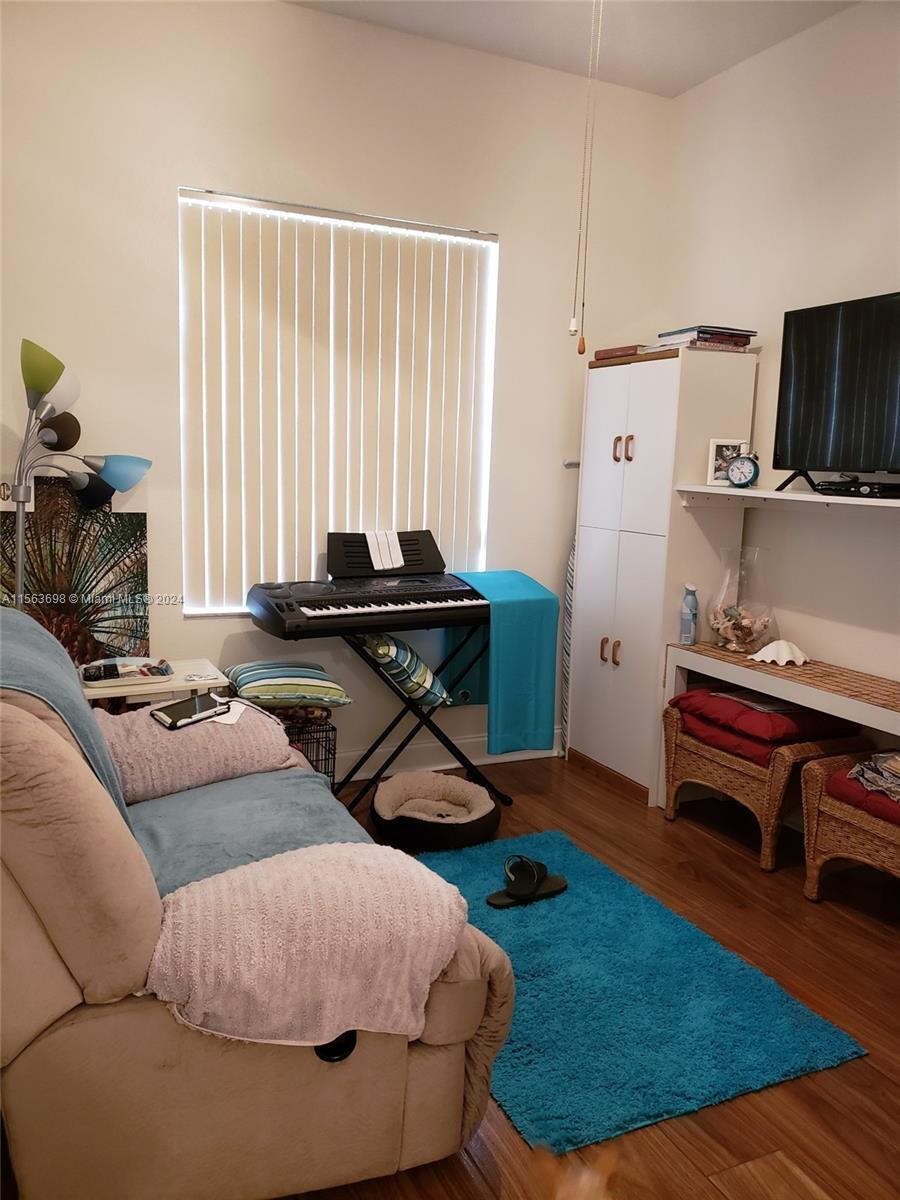 695 SE 29th Dr, Homestead, Florida 33033, 4 Bedrooms Bedrooms, ,2 BathroomsBathrooms,Residential,For Sale,695 SE 29th Dr,A11563698