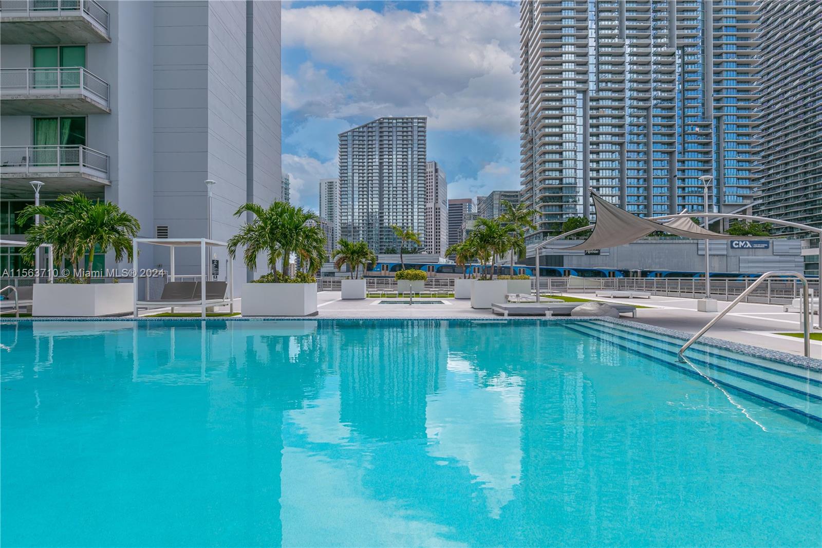 690 SW 1st Ct 2525, Miami, Florida 33130, 1 Bedroom Bedrooms, ,1 BathroomBathrooms,Residentiallease,For Rent,690 SW 1st Ct 2525,A11563710