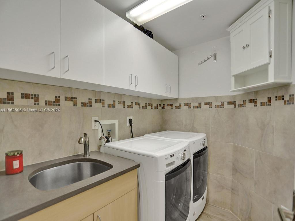 3370 Hidden Bay Dr 3800, Aventura, Florida 33180, 4 Bedrooms Bedrooms, ,4 BathroomsBathrooms,Residential,For Sale,3370 Hidden Bay Dr 3800,A11563506