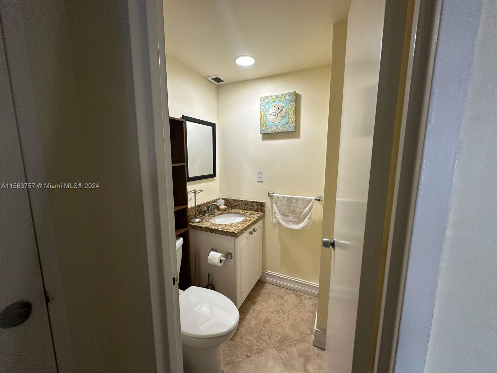 4001 S Ocean Dr 9L, Hollywood, Florida 33019, 1 Bedroom Bedrooms, ,1 BathroomBathrooms,Residential,For Sale,4001 S Ocean Dr 9L,A11563757