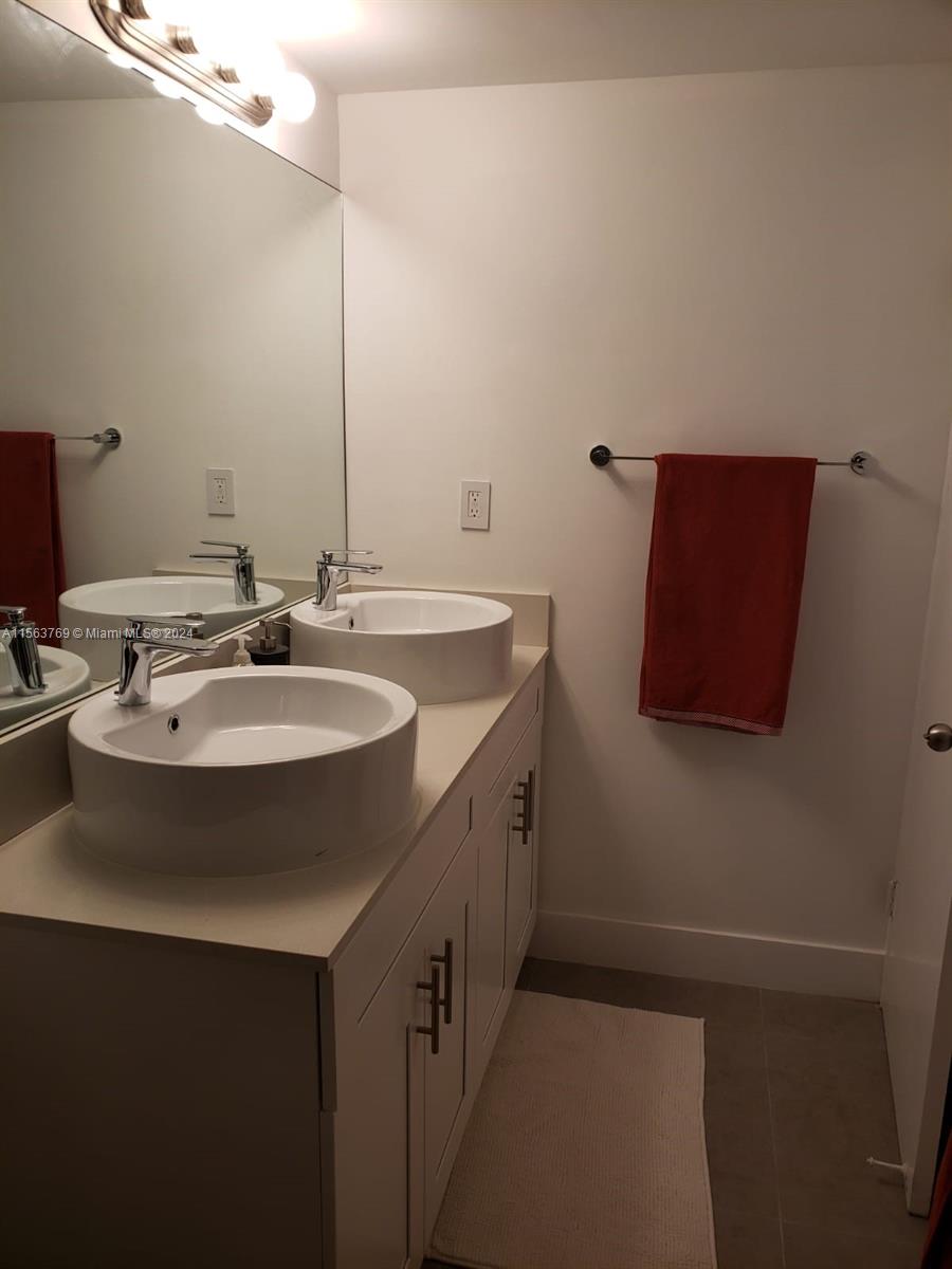 3301 NE 5th Ave 507, Miami, Florida 33137, 1 Bedroom Bedrooms, ,1 BathroomBathrooms,Residentiallease,For Rent,3301 NE 5th Ave 507,A11563769