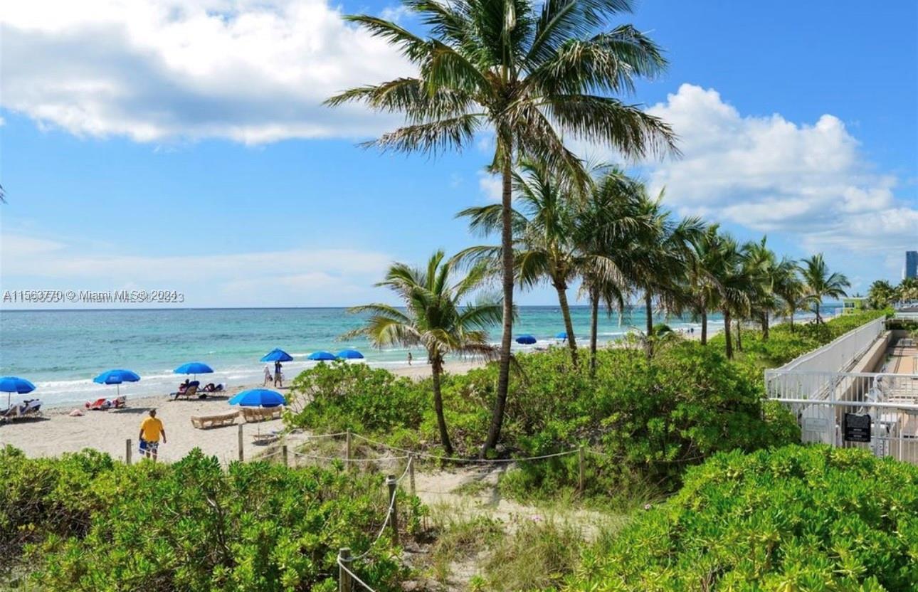 1950 S Ocean Dr 18B, Hallandale Beach, Florida 33009, 1 Bedroom Bedrooms, ,1 BathroomBathrooms,Residential,For Sale,1950 S Ocean Dr 18B,A11563770