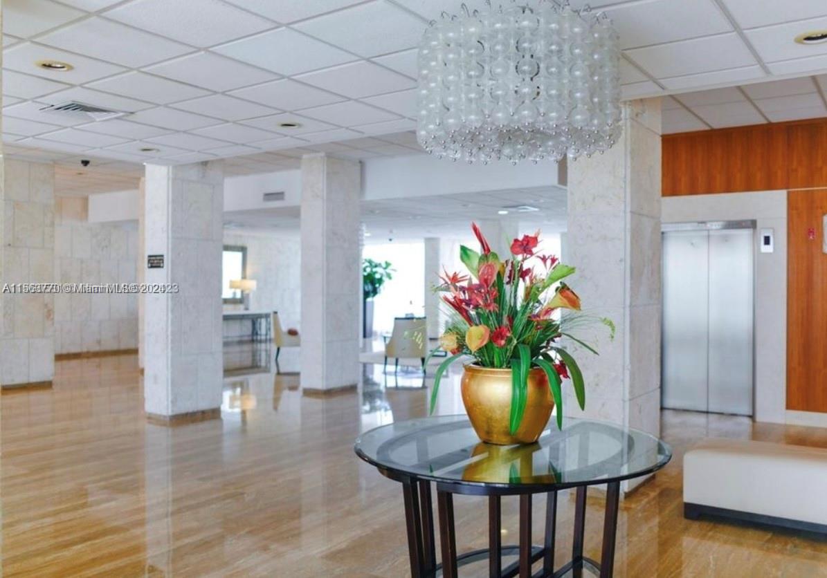 1950 S Ocean Dr 18B, Hallandale Beach, Florida 33009, 1 Bedroom Bedrooms, ,1 BathroomBathrooms,Residential,For Sale,1950 S Ocean Dr 18B,A11563770