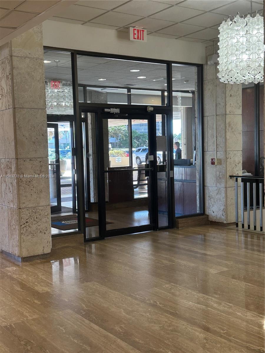 1950 S Ocean Dr 18B, Hallandale Beach, Florida 33009, 1 Bedroom Bedrooms, ,1 BathroomBathrooms,Residential,For Sale,1950 S Ocean Dr 18B,A11563770