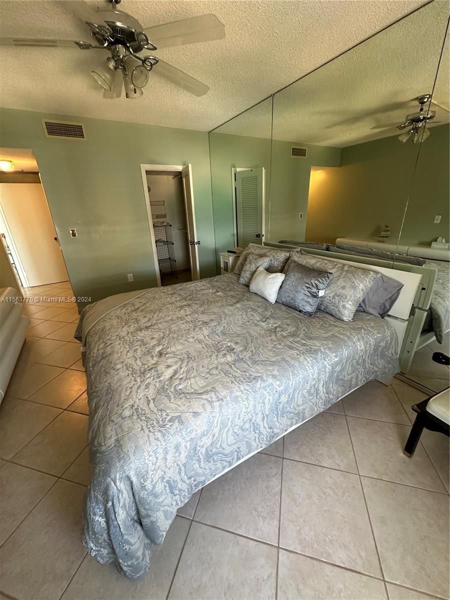 1950 S Ocean Dr 18B, Hallandale Beach, Florida 33009, 1 Bedroom Bedrooms, ,1 BathroomBathrooms,Residential,For Sale,1950 S Ocean Dr 18B,A11563770