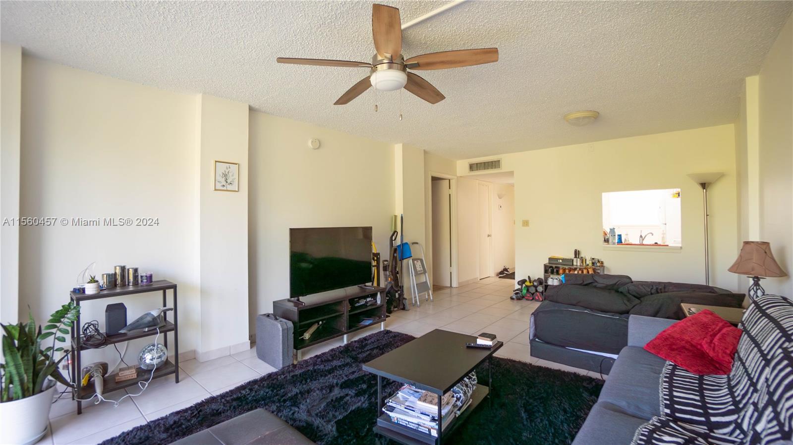 106 Royal Park Dr 3D, Oakland Park, Florida 33309, 1 Bedroom Bedrooms, ,1 BathroomBathrooms,Residential,For Sale,106 Royal Park Dr 3D,A11560457