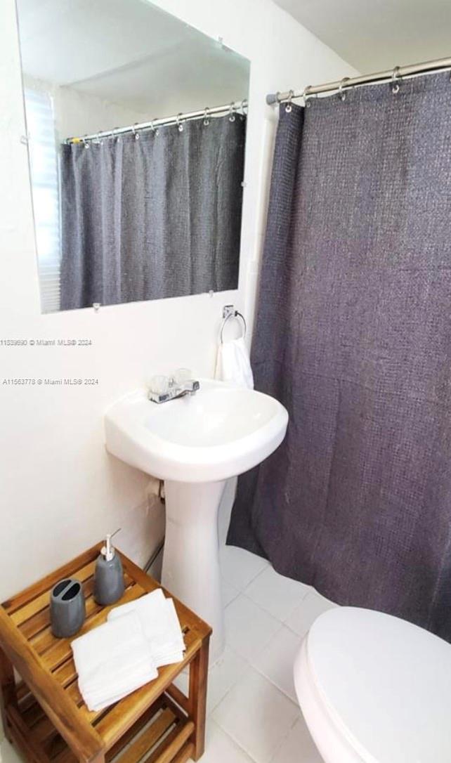 275 NW 46 ST B, Miami, Florida 33127, 1 Bedroom Bedrooms, ,1 BathroomBathrooms,Residentiallease,For Rent,275 NW 46 ST B,A11563778