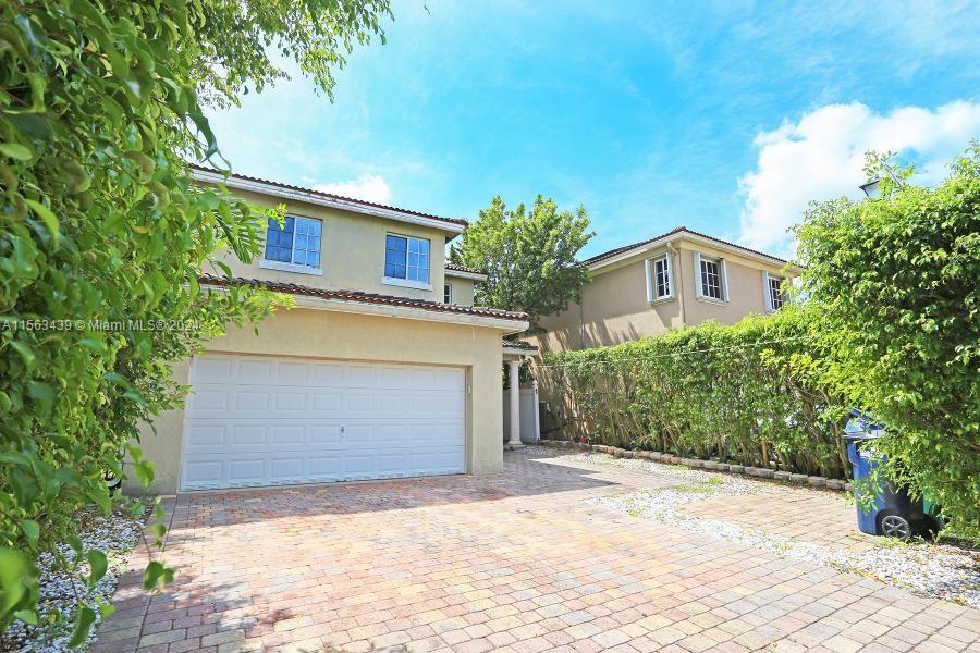 14323 SW 275th Ln, Miami, Florida 33032, 3 Bedrooms Bedrooms, ,2 BathroomsBathrooms,Residential,For Sale,14323 SW 275th Ln,A11563439