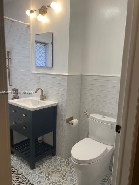 441 Sansovino Ave, Coral Gables, Florida 33146, 2 Bedrooms Bedrooms, ,2 BathroomsBathrooms,Residentiallease,For Rent,441 Sansovino Ave,A11563786