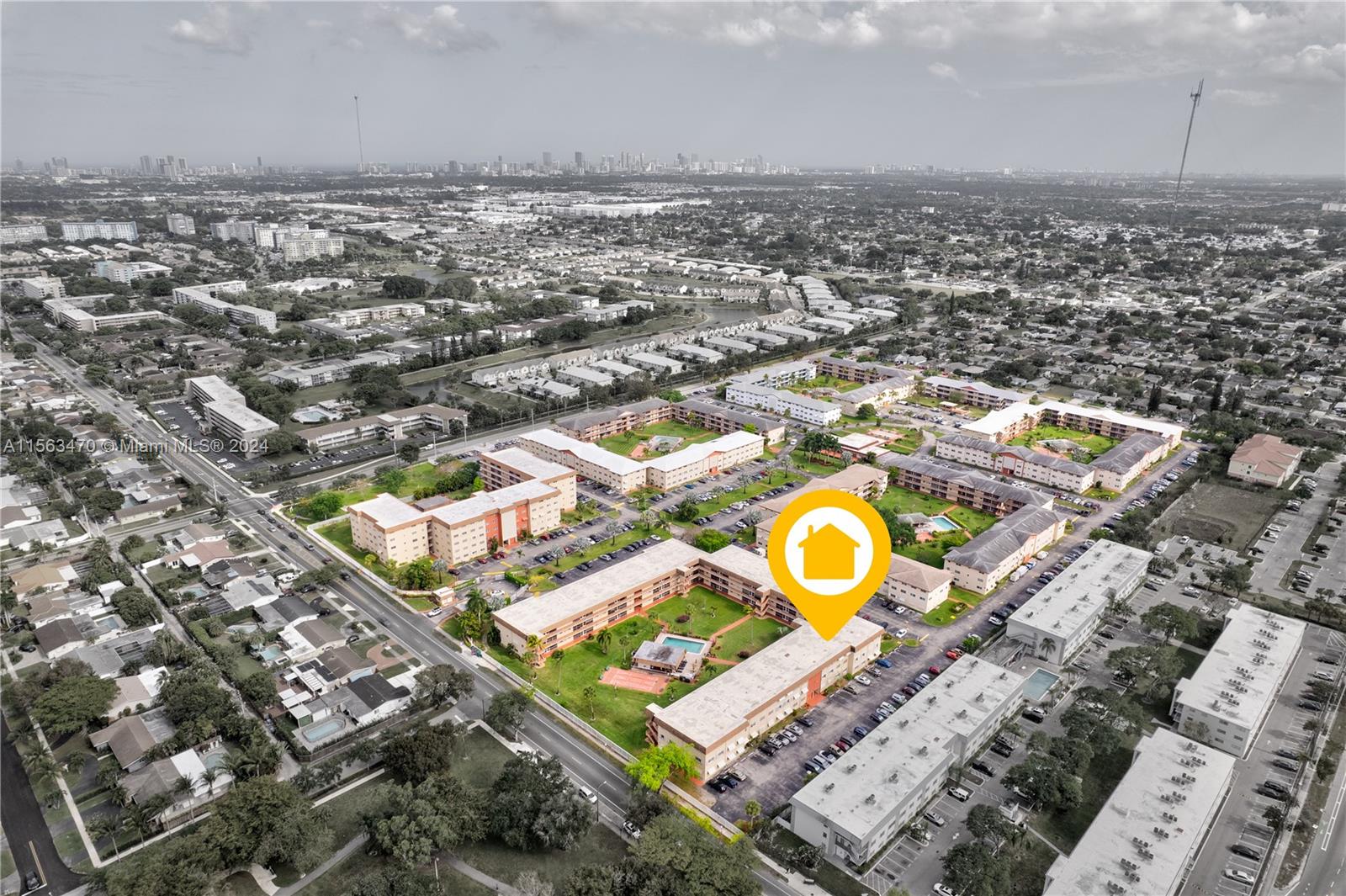 5300 Washington St T120, Hollywood, Florida 33021, 2 Bedrooms Bedrooms, ,2 BathroomsBathrooms,Residential,For Sale,5300 Washington St T120,A11563470