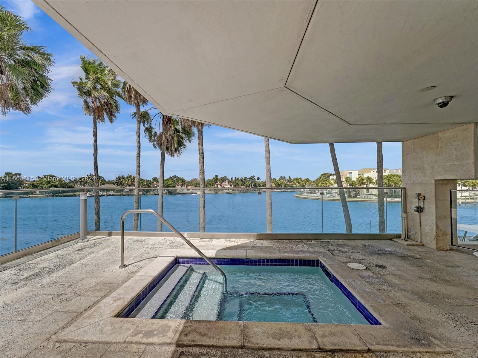 5900 Collins Ave 804, Miami Beach, Florida 33140, 2 Bedrooms Bedrooms, ,2 BathroomsBathrooms,Residentiallease,For Rent,5900 Collins Ave 804,A11563815