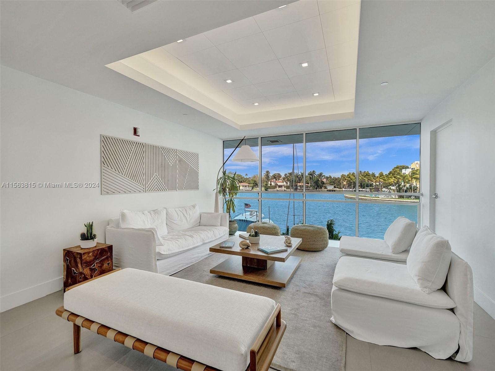 5900 Collins Ave 804, Miami Beach, Florida 33140, 2 Bedrooms Bedrooms, ,2 BathroomsBathrooms,Residentiallease,For Rent,5900 Collins Ave 804,A11563815