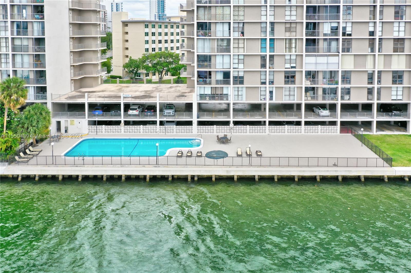 17500 N Bay Rd S405, Sunny Isles Beach, Florida 33160, 2 Bedrooms Bedrooms, ,2 BathroomsBathrooms,Residential,For Sale,17500 N Bay Rd S405,A11550439