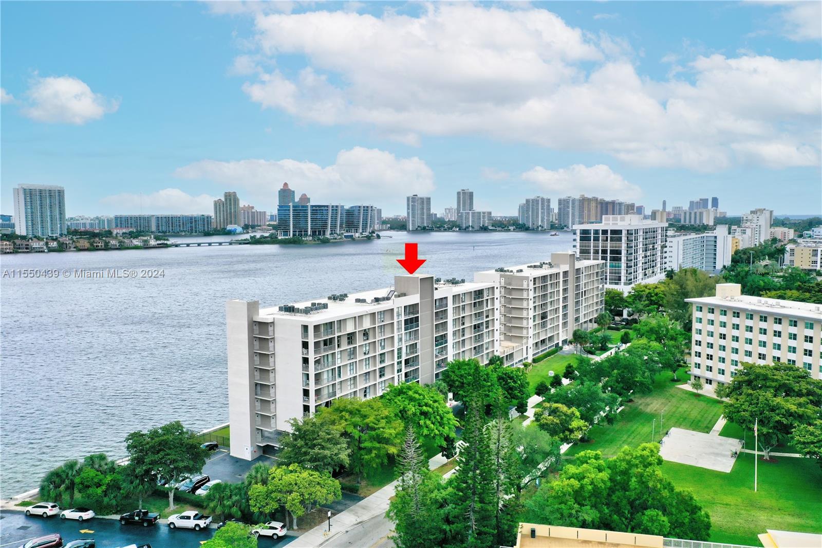 17500 N Bay Rd S405, Sunny Isles Beach, Florida 33160, 2 Bedrooms Bedrooms, ,2 BathroomsBathrooms,Residential,For Sale,17500 N Bay Rd S405,A11550439