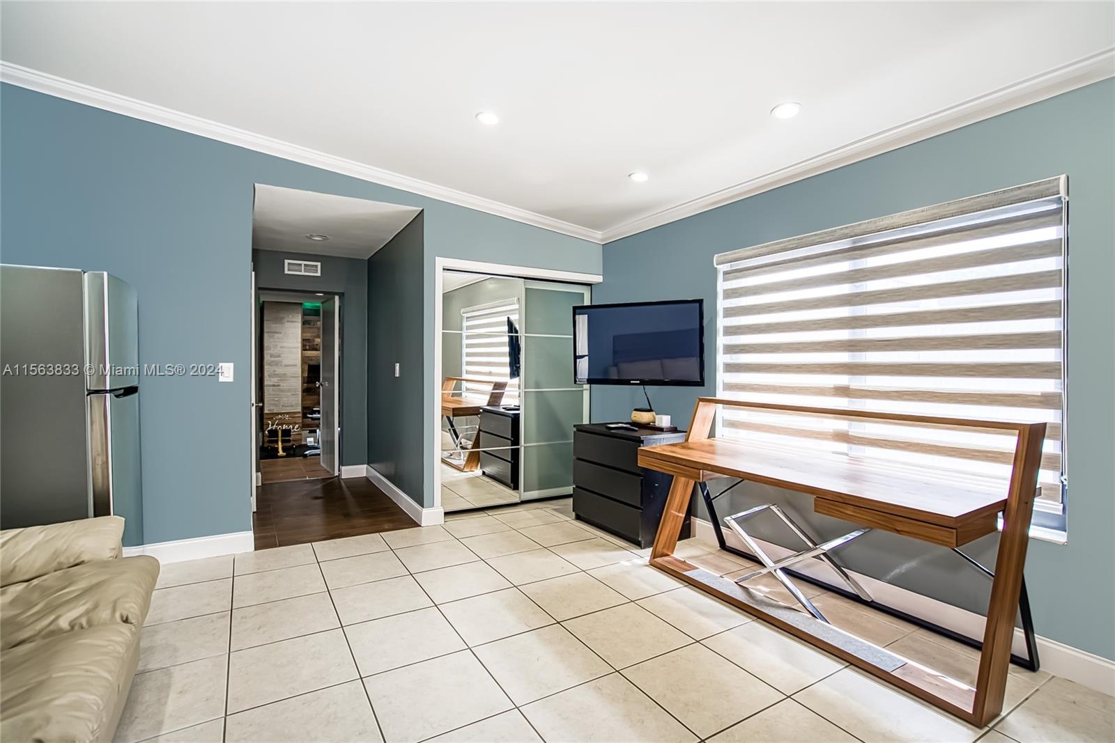 502 NE 195th St 502, Miami, Florida 33179, 3 Bedrooms Bedrooms, ,3 BathroomsBathrooms,Residentiallease,For Rent,502 NE 195th St 502,A11563833