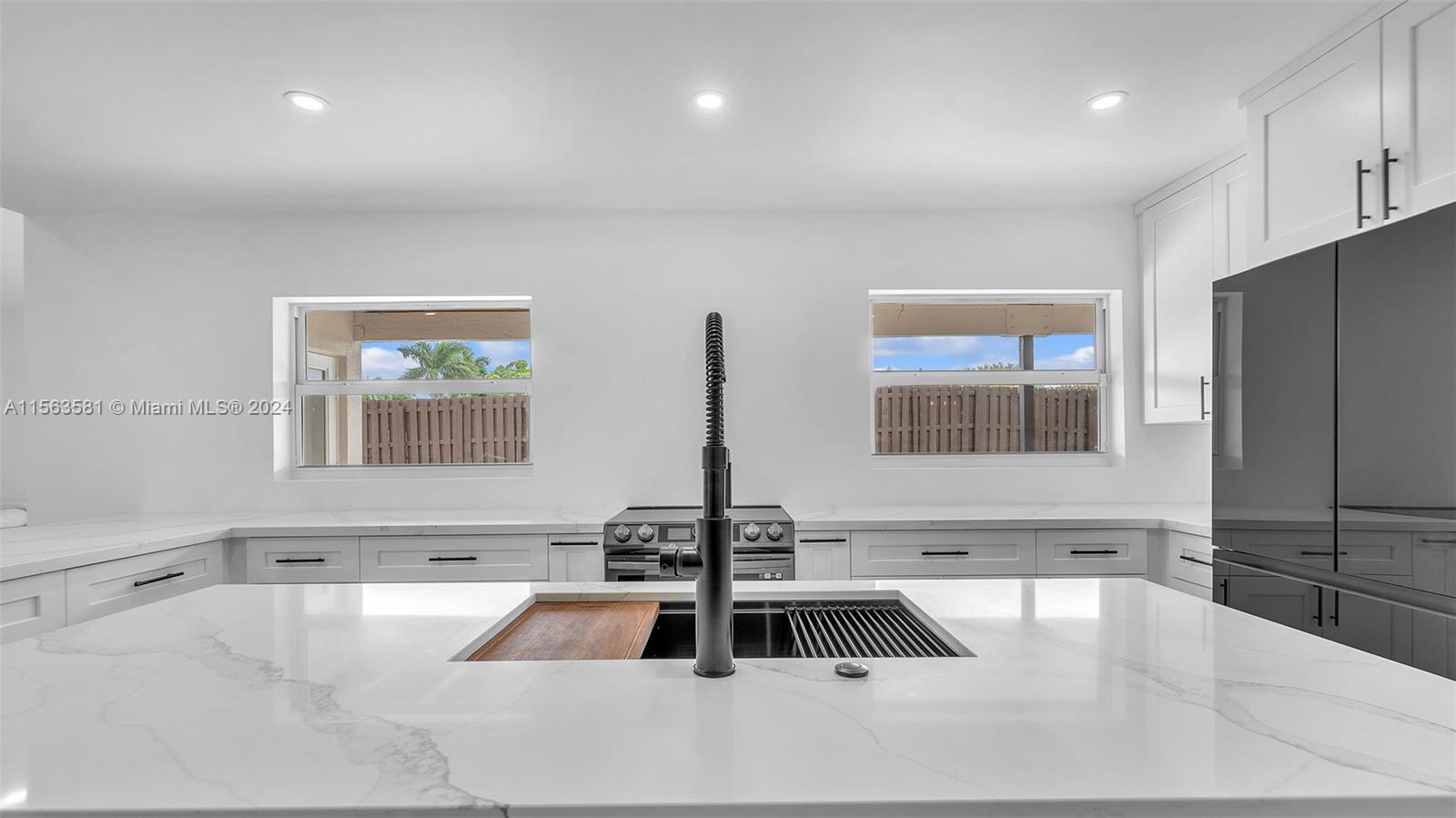 5531 SW 147th Ct, Miami, Florida 33185, 4 Bedrooms Bedrooms, ,2 BathroomsBathrooms,Residential,For Sale,5531 SW 147th Ct,A11563581