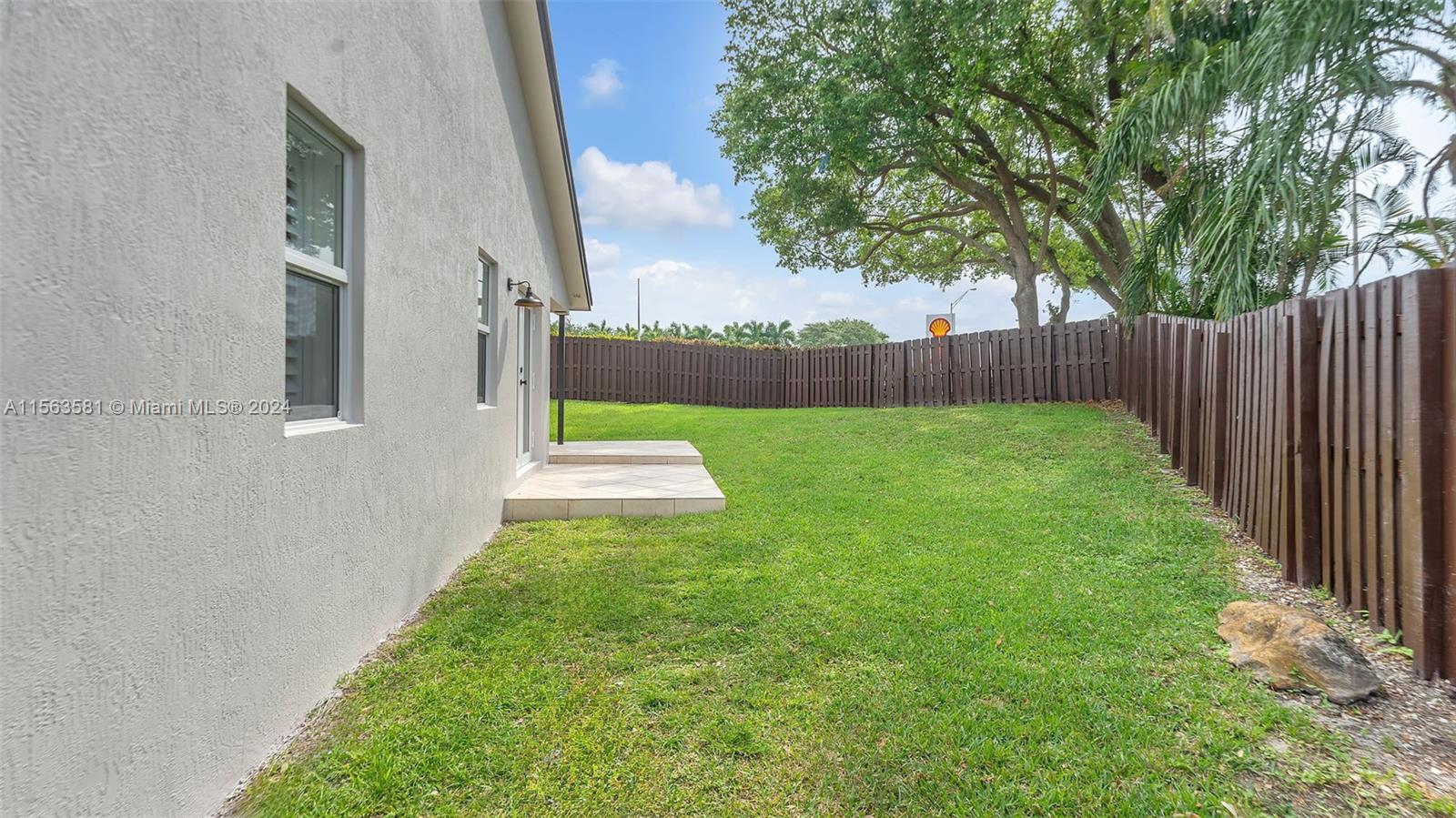 5531 SW 147th Ct, Miami, Florida 33185, 4 Bedrooms Bedrooms, ,2 BathroomsBathrooms,Residential,For Sale,5531 SW 147th Ct,A11563581